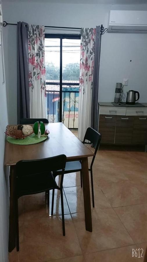 Hostal Jasmin Берлин Экстерьер фото
